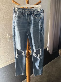 Women’s American Eagle jeans