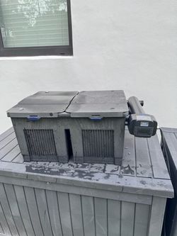 OASE BioSmart 10000 pond filter + OASE Vitronic 18 UV  Clarifier for pond.