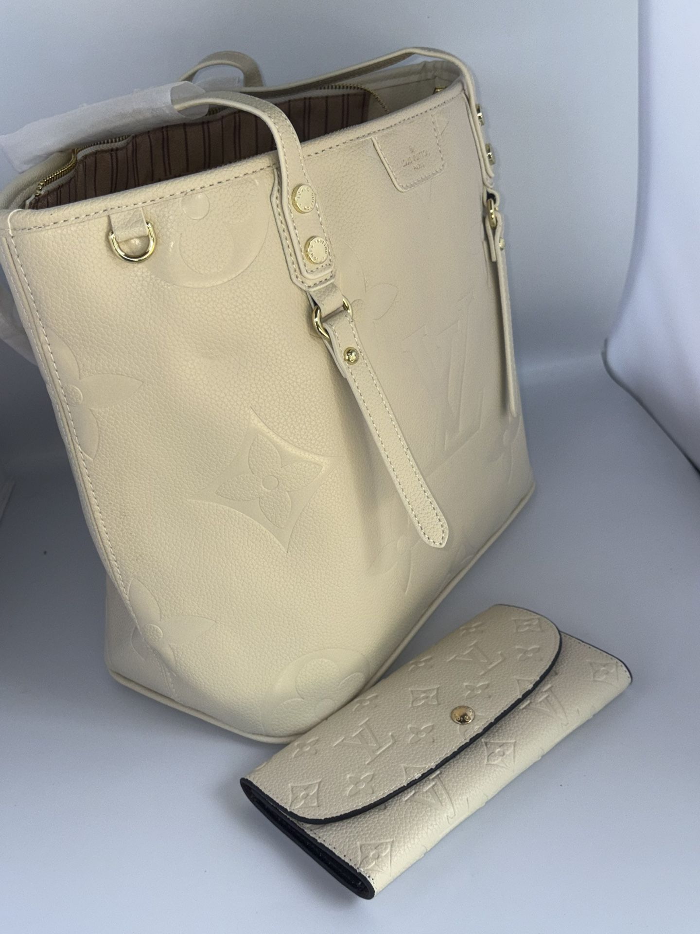Purse And Wallet