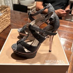 Micheal Kors Heels