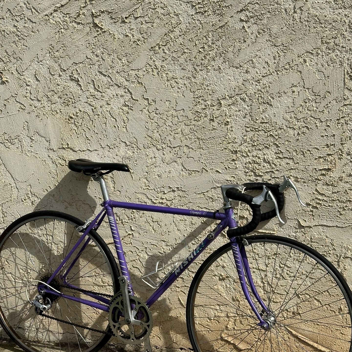 Nishiki road bike/bicycle for Sale in Strathmore, CA - OfferUp