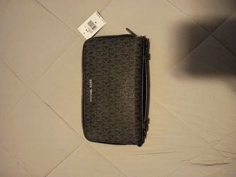 Michael Kors "Money Bag Wallet"
