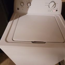 KENMORE WASHER MACHINE. 
