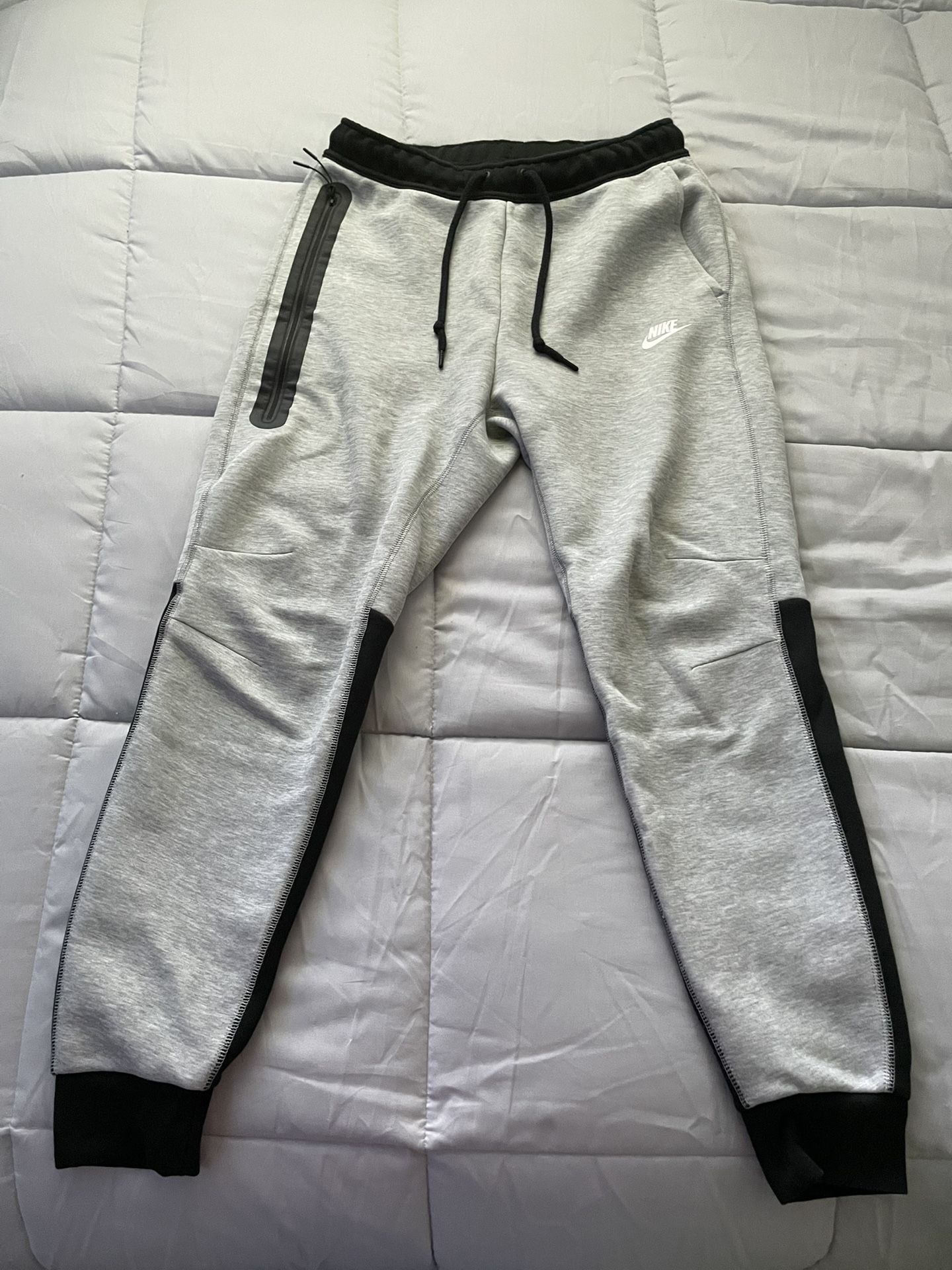 Nike Tech Sweatpants