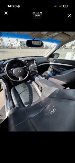 Infiniti G37 ( SALVAGED TITLE )