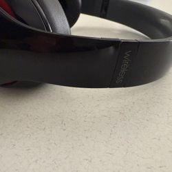 Beats Wireless Studio Pro