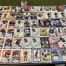 Lot of 80 Chicago Bears Football Cards