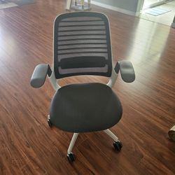 Steelcase Series 1