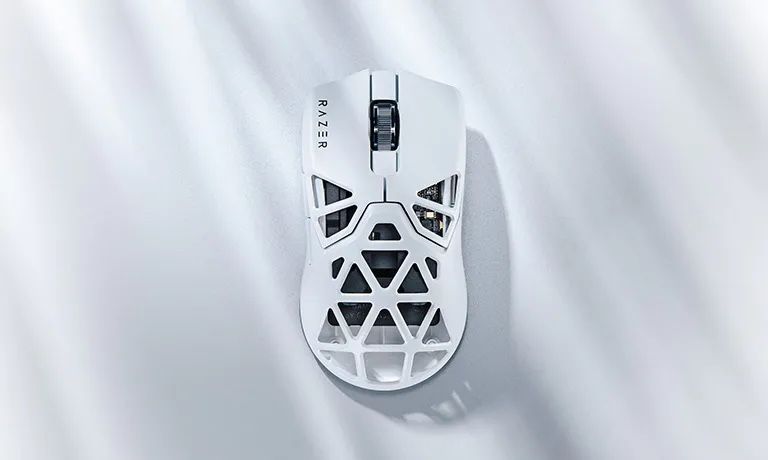 Razer Viper Mini Signature Edition - White