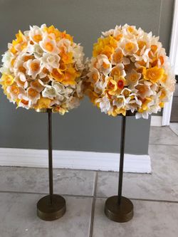 Yellow Flowers centerpieces