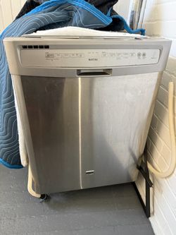 Maytag Stainless Steel Full Size Built-In Dishwasher
