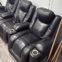 Power Reclining Sofa 