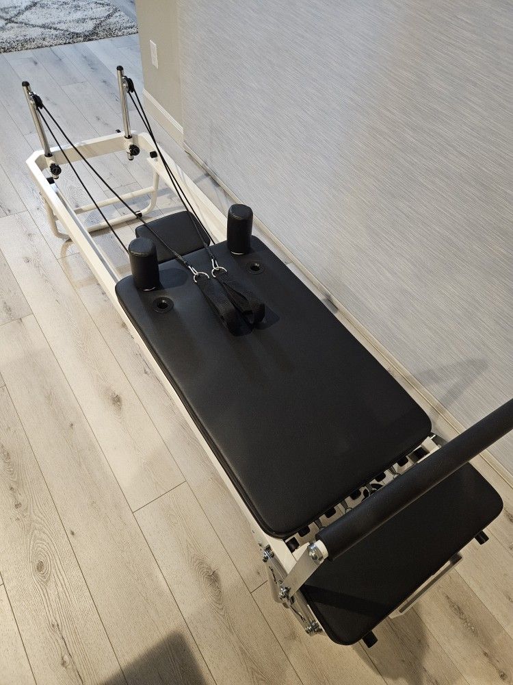 Pilates Machine