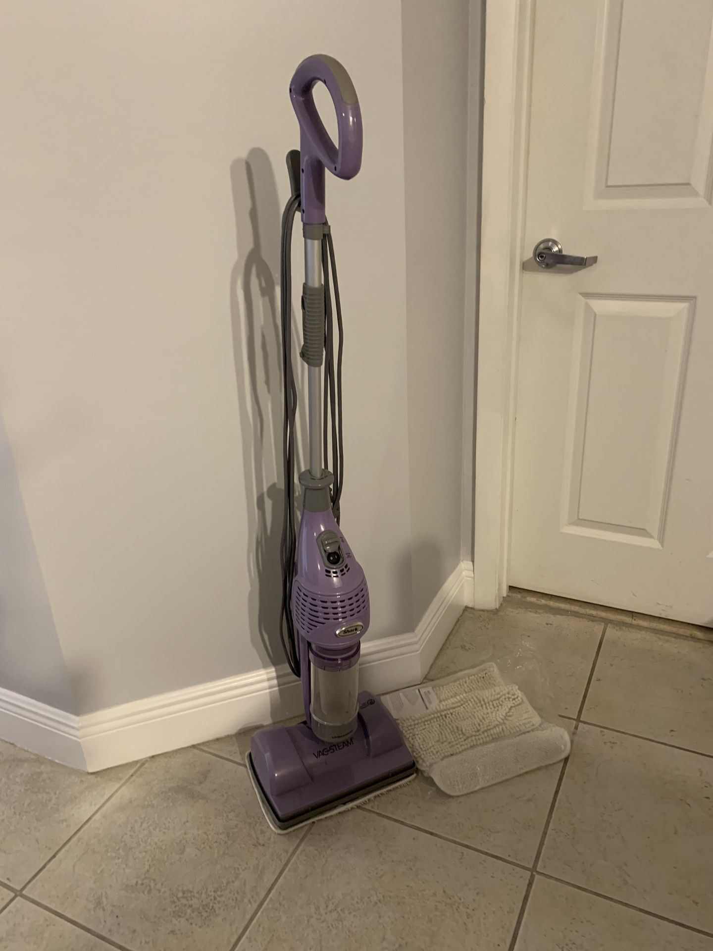 Shark VacthenSteam 2in1 Vacuum/Steam Mop For Sale In, 47 OFF