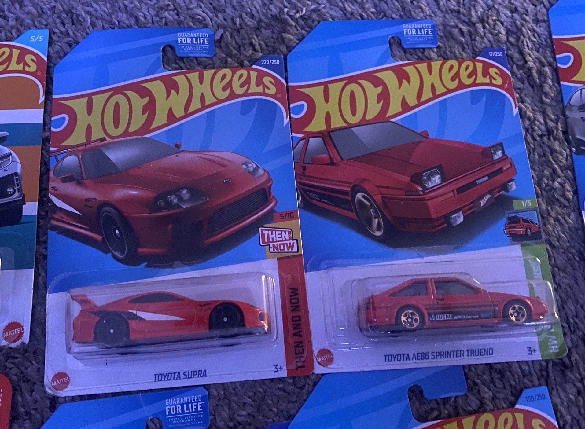 Hot Wheels Toyota Set Of 2, Red Mk4 TOYOTA SUPRA & TOYOTA AE86 SPRINTER TRUEND