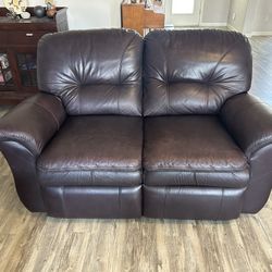 La-Z-Boy Lazy Boy Loveseat 