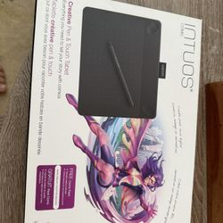 Wacom Intuos Comic creative pen and touch tablet,