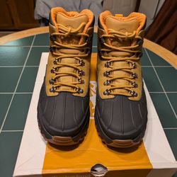 Timberland Edge Boots 10.5