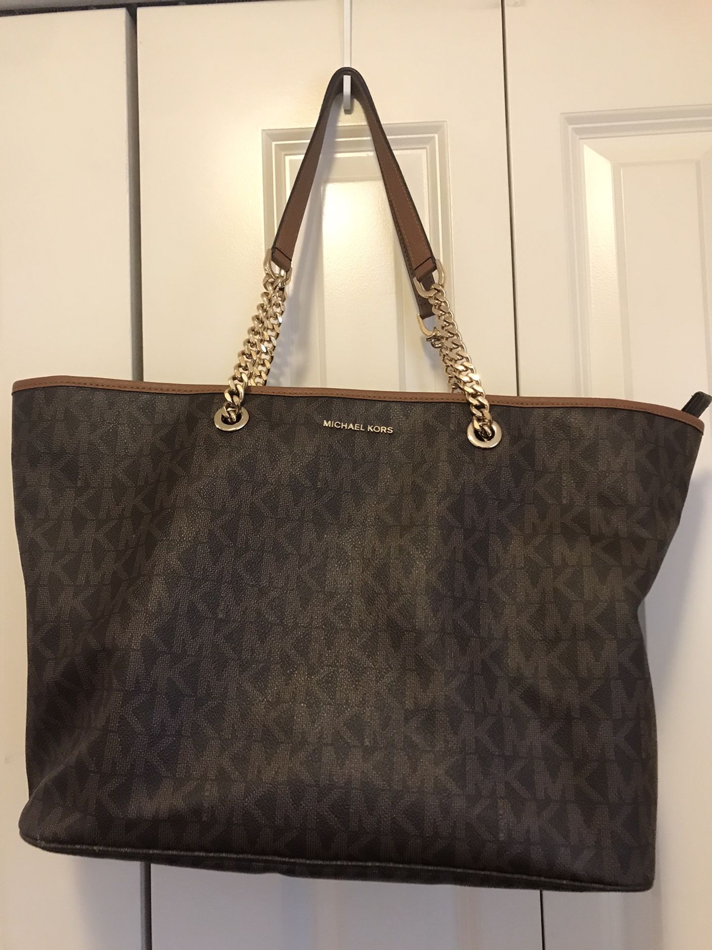 Michael Kors tote