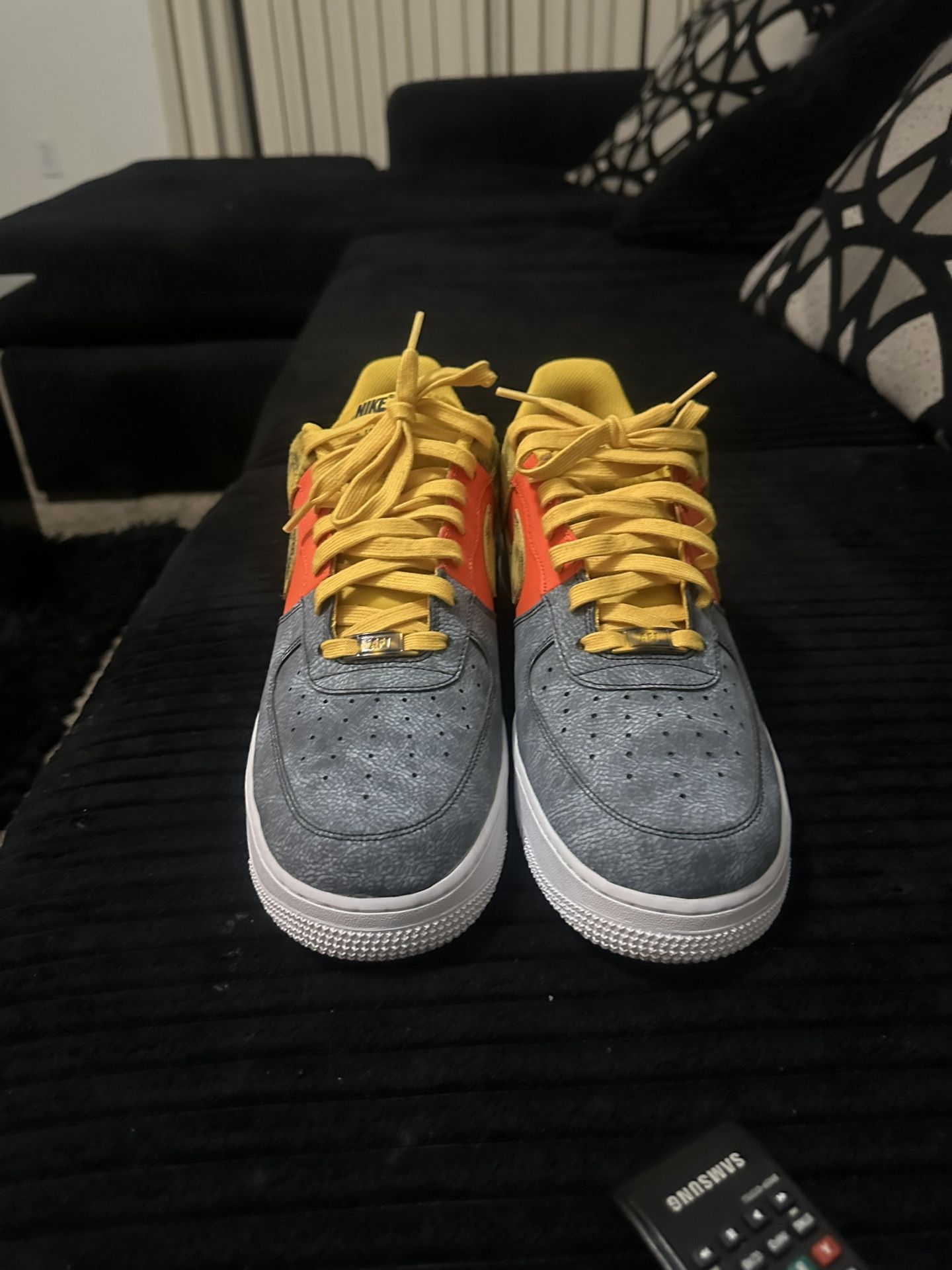 Air Force 1 LV8 “Dark Sulphur” Tie Dye