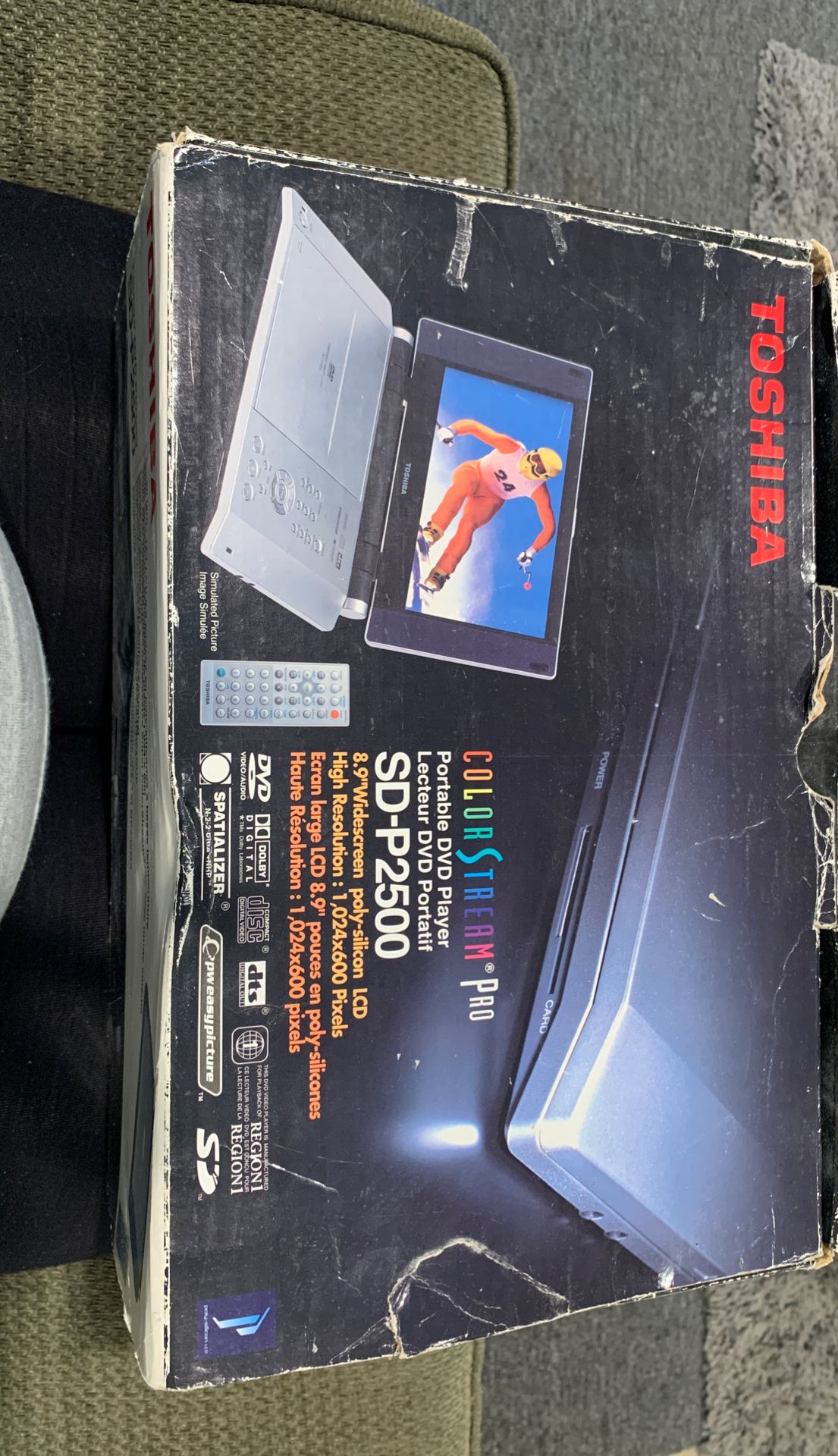 Portable DVD player