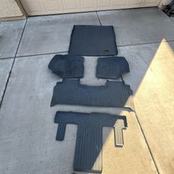 Chevrolet Tahoe LT floor mats