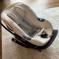 Cybex Aton G Car Seat With Base