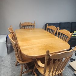 Kitchen Table with 6 Chairs 