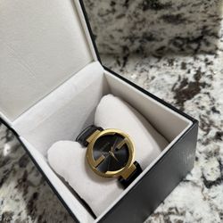 Gucci Watch 