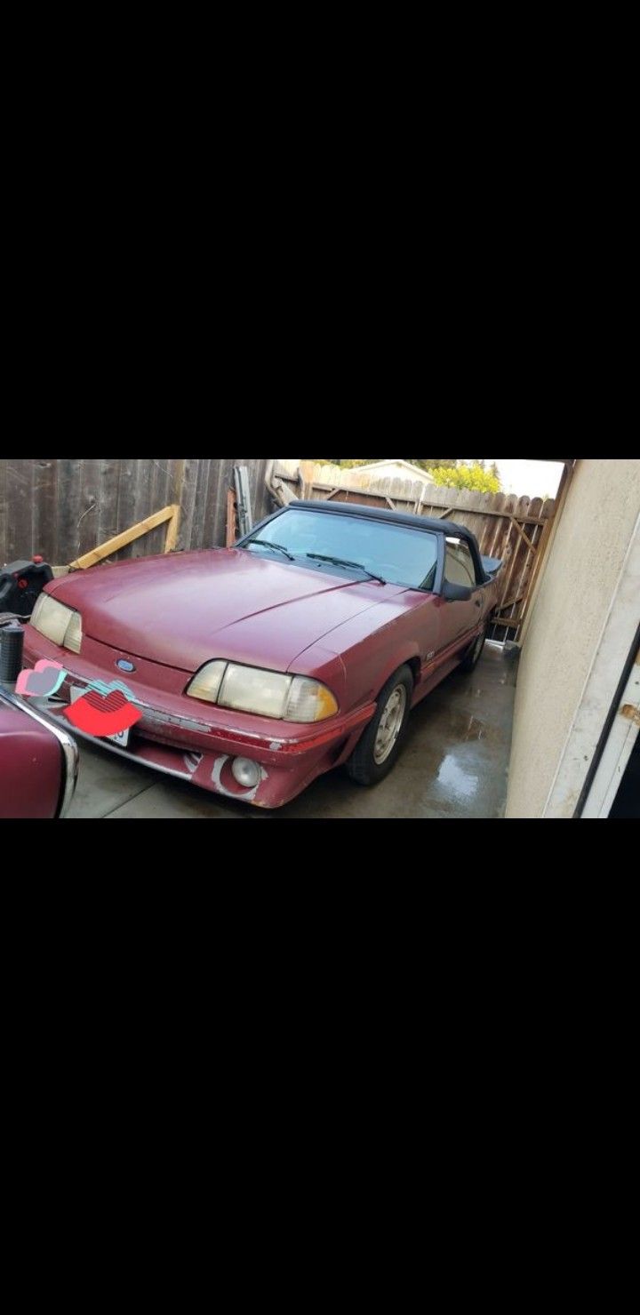 1987 Ford Mustang