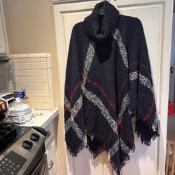 Blue Poncho nubby sweater no tags