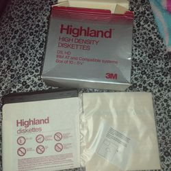 Highland Diskettes 3M Old Floppy Disks Box Vintage Computer 