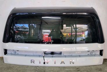 2022 2023 2024 2025 RIVIAN R1S REAR GATE DOOR LIFTGATE TAILGATE OEM