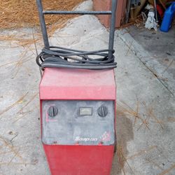 Snap-on Battery Charger
