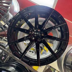 22” Gloss Black Strada Wheels 