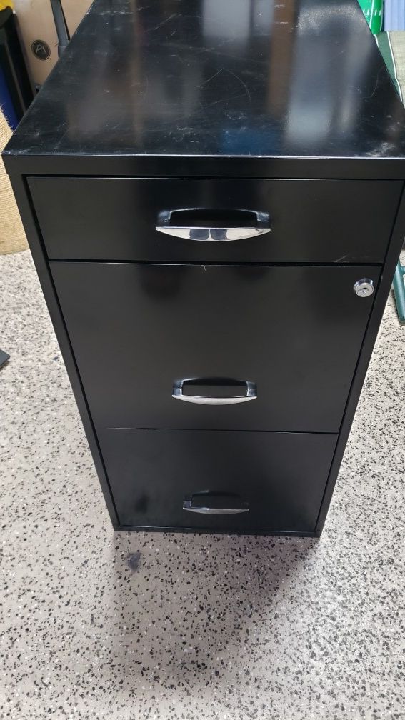 File cabinet