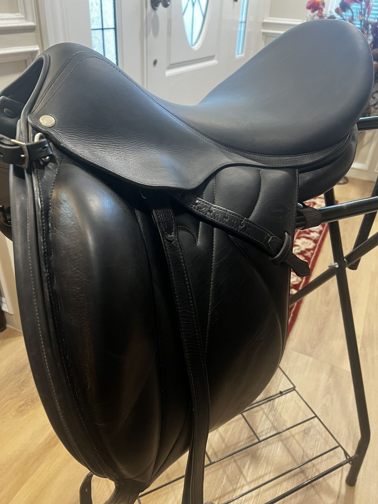 Beautiful Devoucoux Makila Dressage Saddle