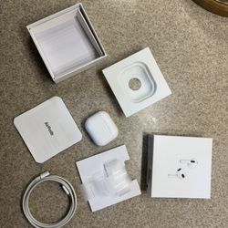 AirPods Gen 3 