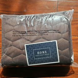 QVC Comforter- Lightweight 