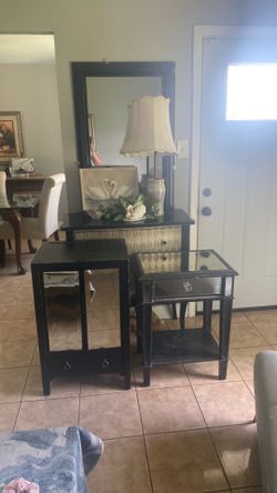 4 pc black/gold, and mirror