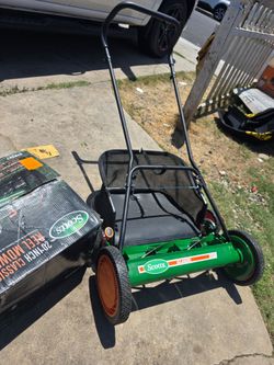 Scotts 20 in. Manual Walk Behind Reel Lawn Mower, Includes Grass Catcher