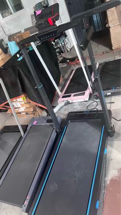 Foldable Auto Incline Treadmill – 3.5HP | 400+ LBS Capacity  Powerful and quiet 3.5HP motor with automatic incline for a better workout experience. Fe