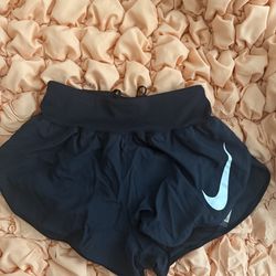 Women Nike shorts