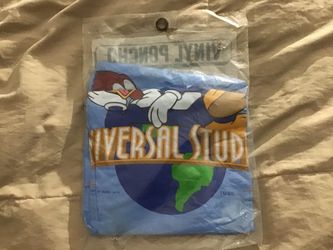 Woody Woodpecker Universal Studios Vintage Vinyl Poncho w/Hood...(New)...