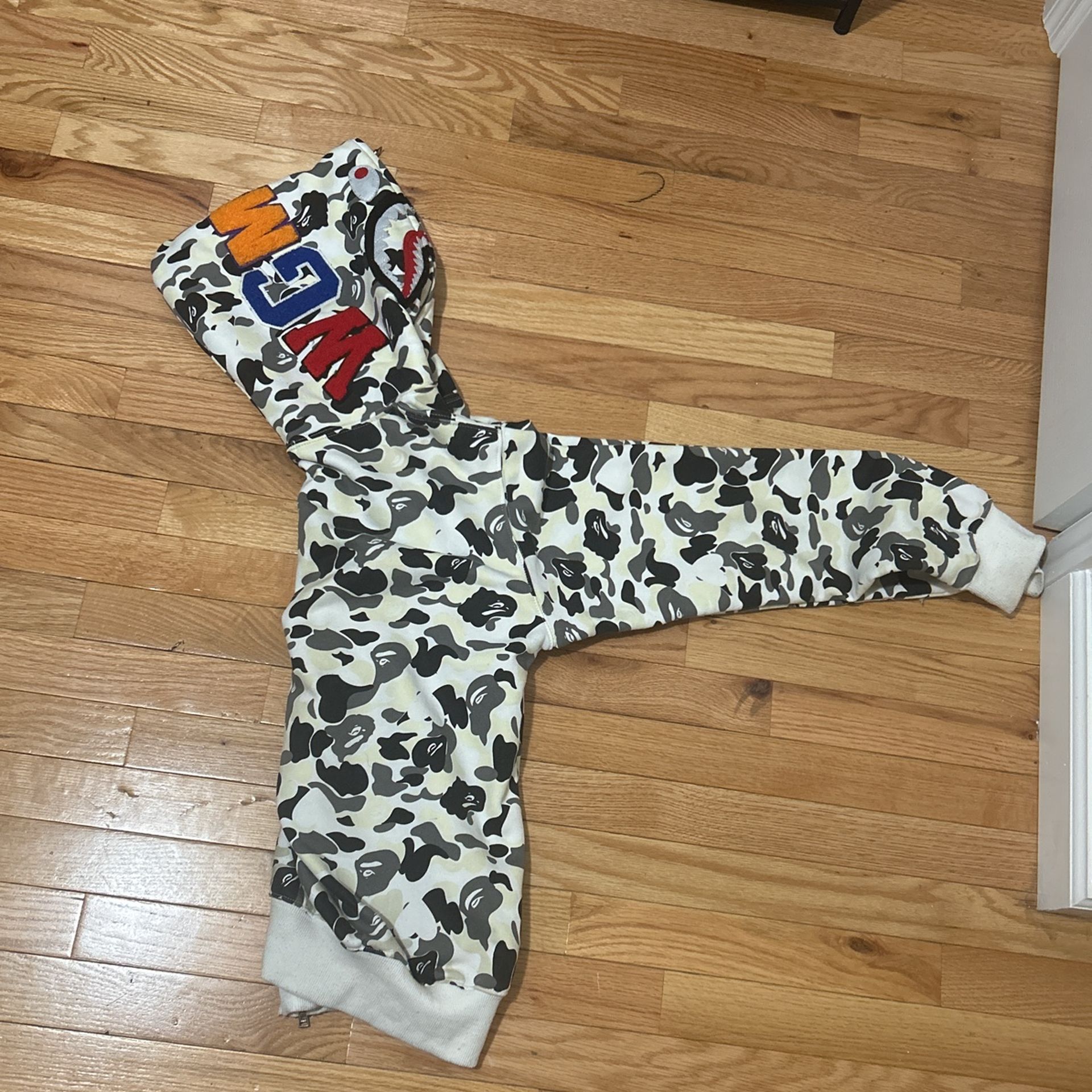 Bape Hoodie Xl