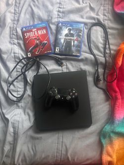 Slim PS4