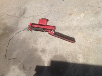 Bird clays throwing machine