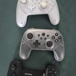 Gaming Controllers 