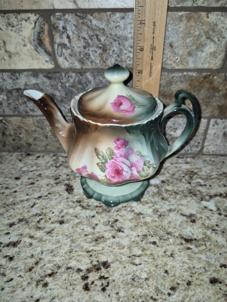 Vintage Z S & Co, Scherzer, Porcelain Teapot & Lid