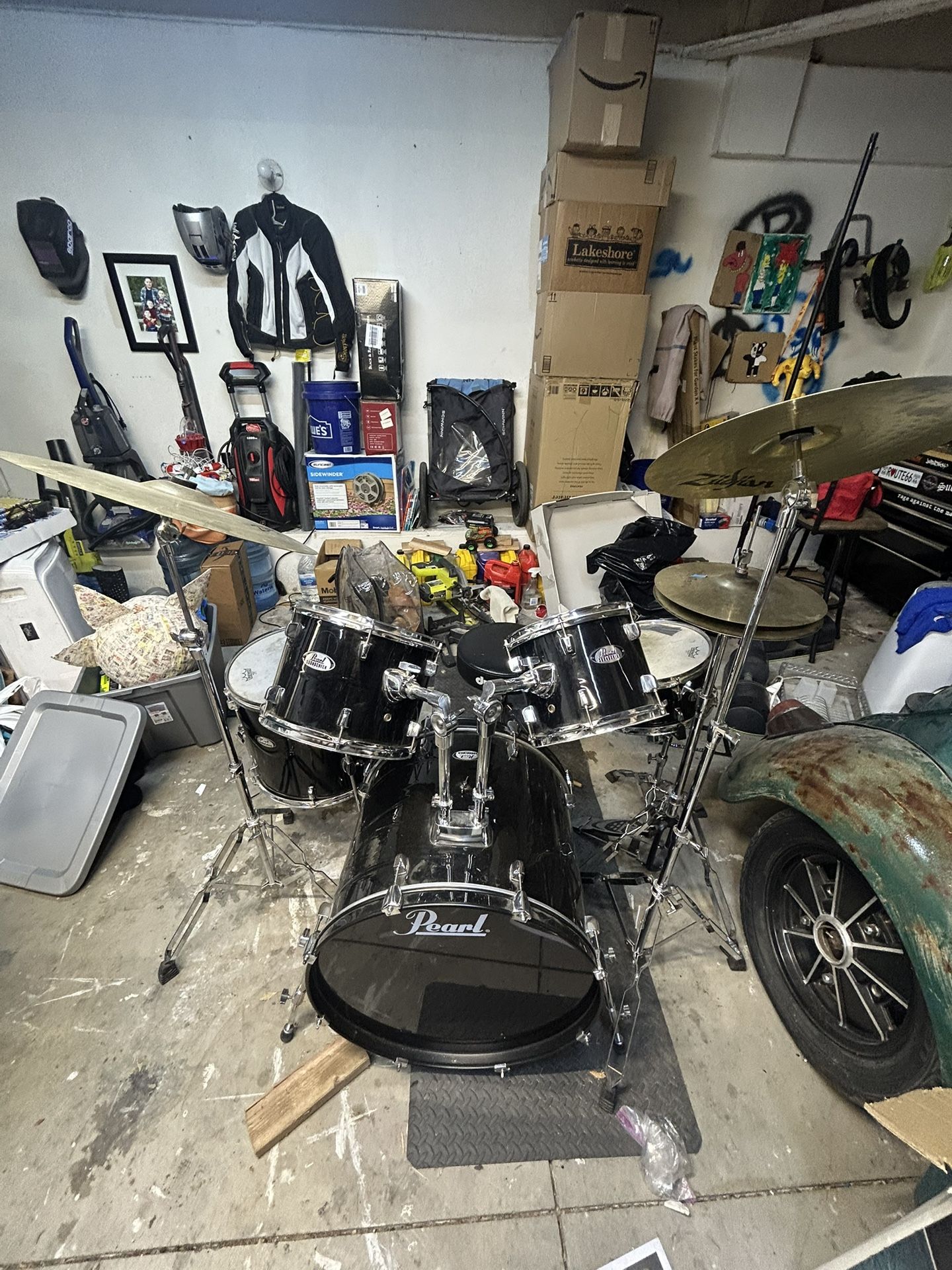 Pearl Drum Set